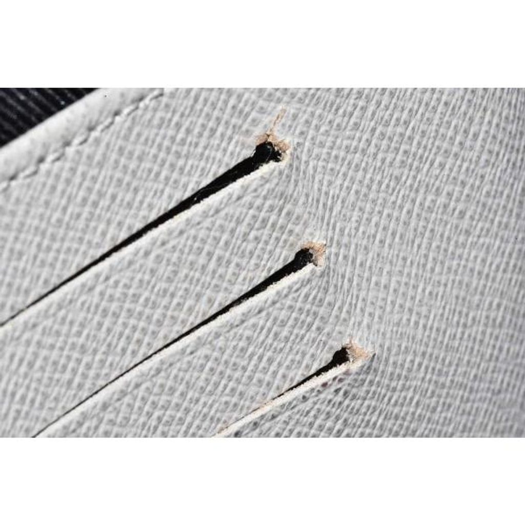 ルイヴィトン ポシェットディスカバリー タイガラマ PM ポーチ M30278