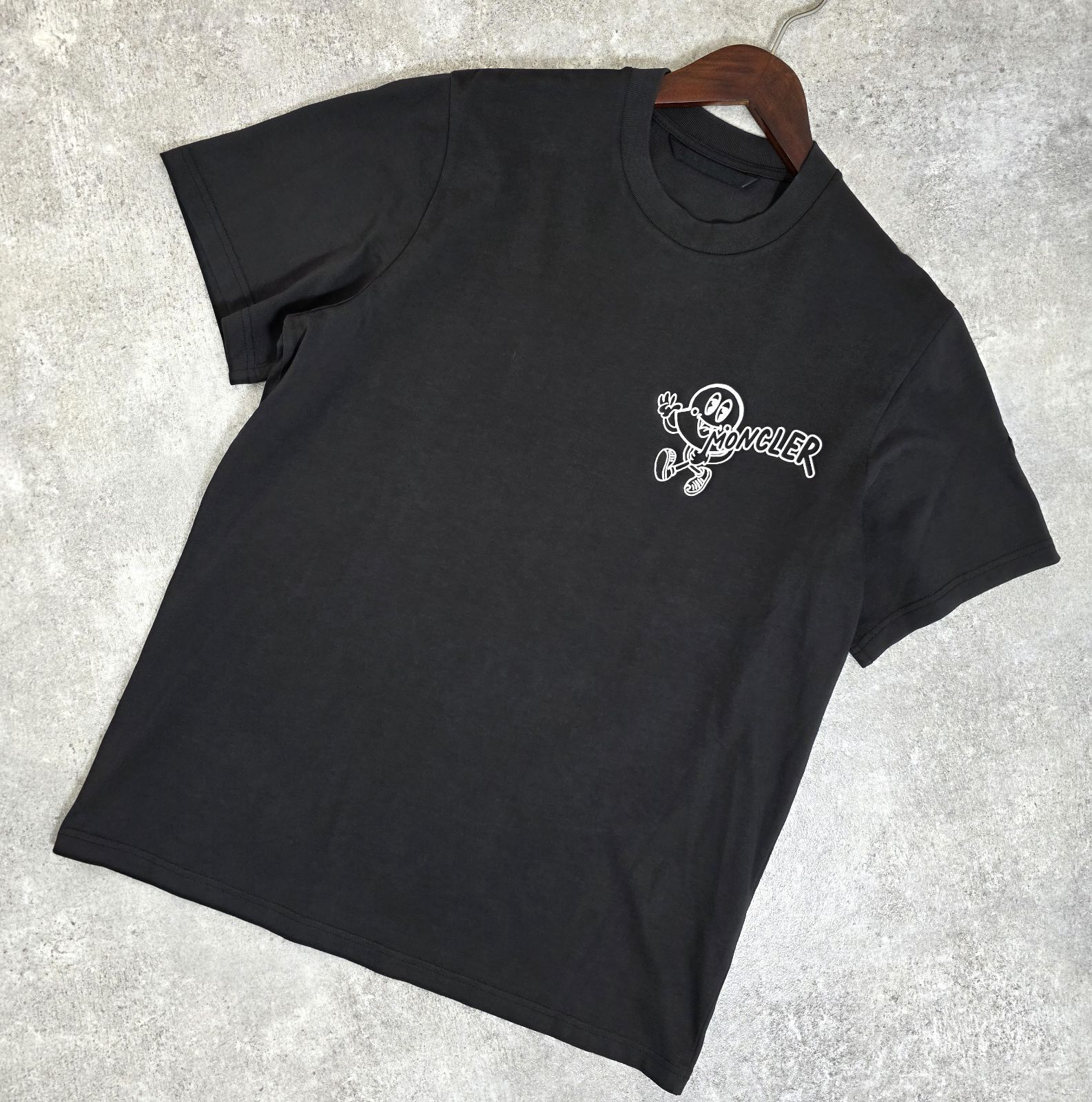 MONCLER】 ロゴプリント Tシャツ 黒 半袖