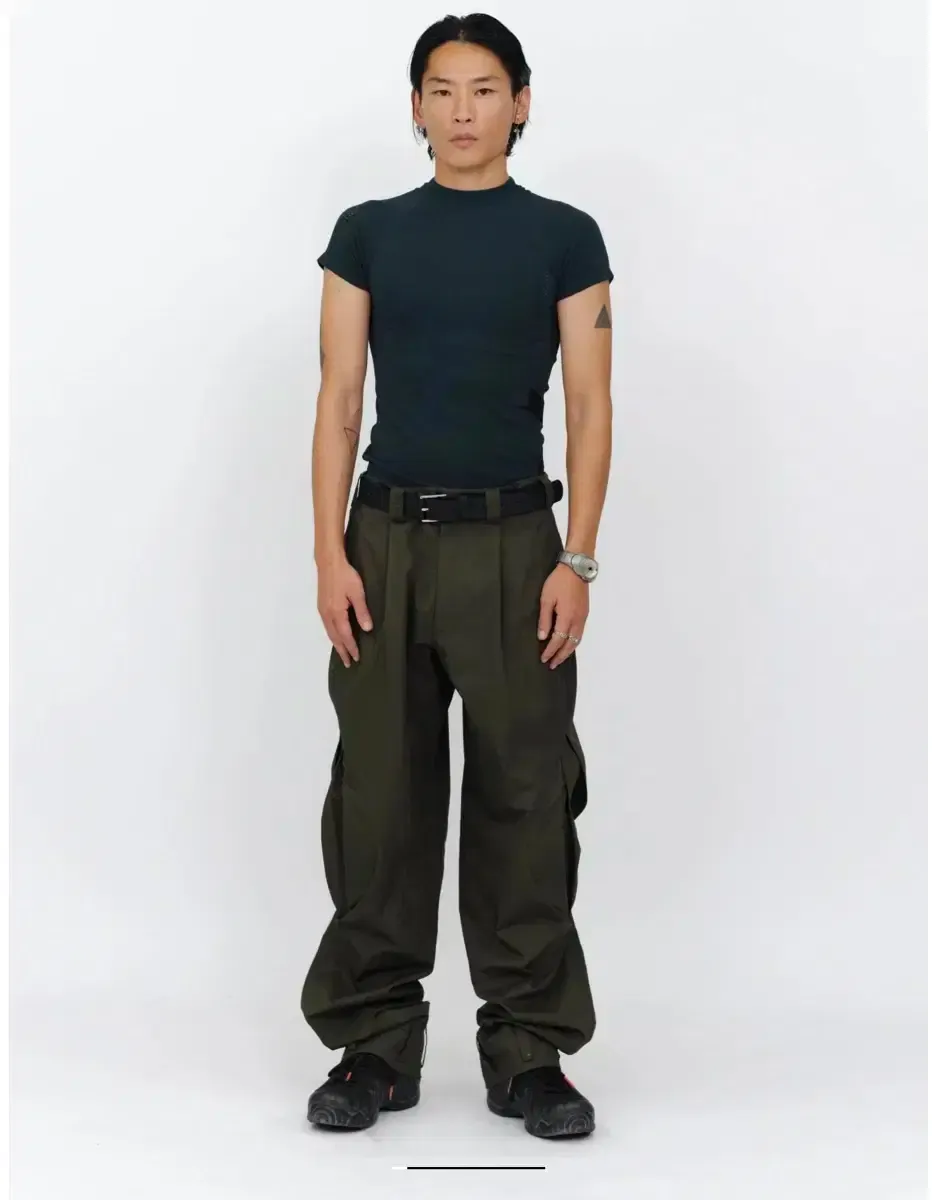 2026年最新】HYEIN SEO カーゴパンツの人気アイテム - メルカリ