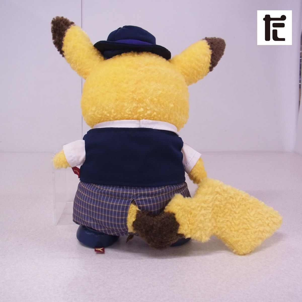 美品 Pikachu’s Closet オスメス2体セット ポケモンセンター限定 ぬいぐるみピカチュウ Pikachus Closet オスメス 2点セット買う