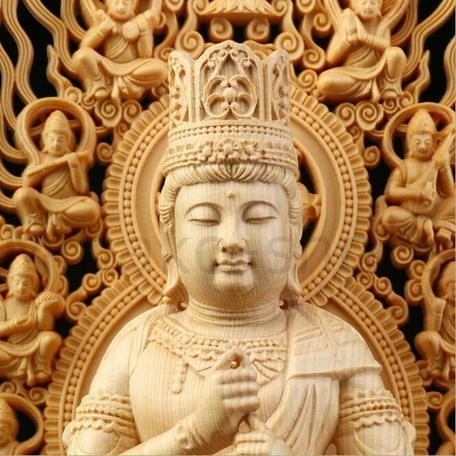 仏教工芸品　総檜製　手書き彩金彩繪　井波彫刻　極上彫　木彫仏像　釈迦如来座像 大迫力 高80cm 井波彫刻 仏教工芸品 木彫仏像 千手観音菩薩立像
