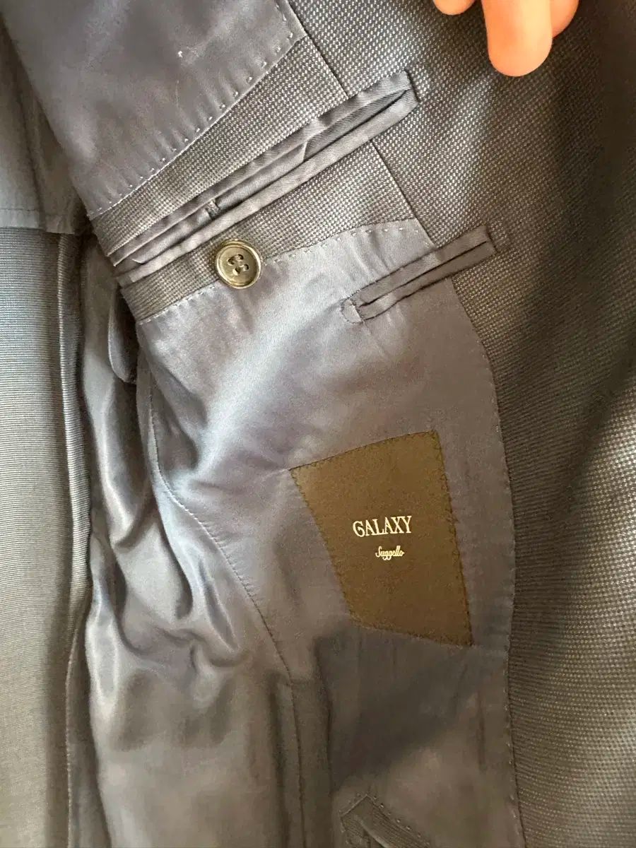 極美品 XL ジャンニヴェルサーチ セットアップウール100 52 ブラック