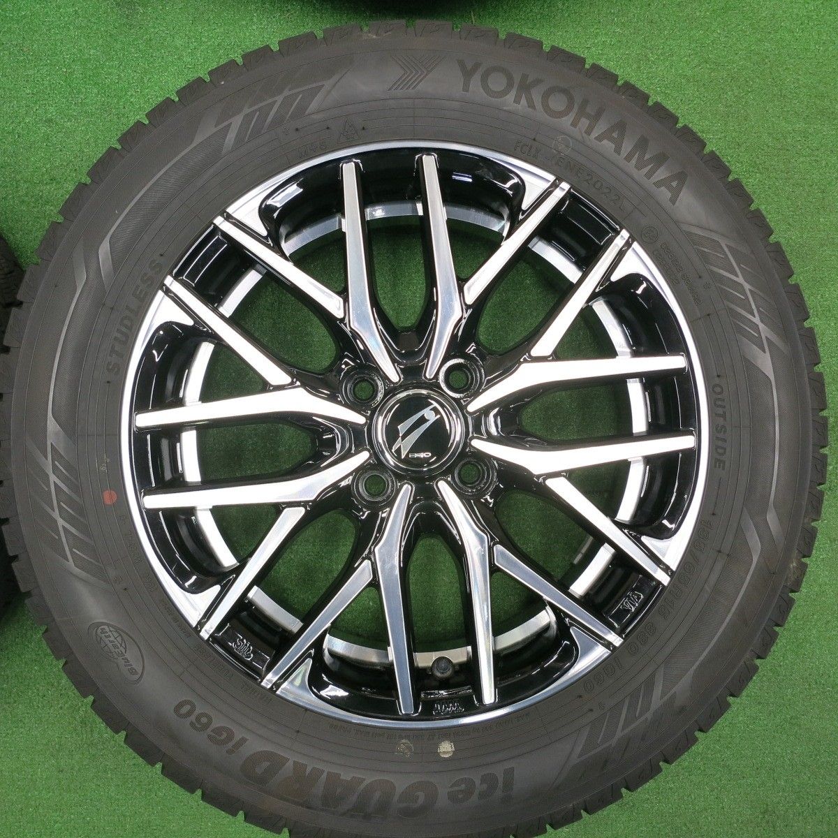 h'eres × semoh BUNDLE CHAIN CHARM h'eres × semoh BUNDLE CHAIN