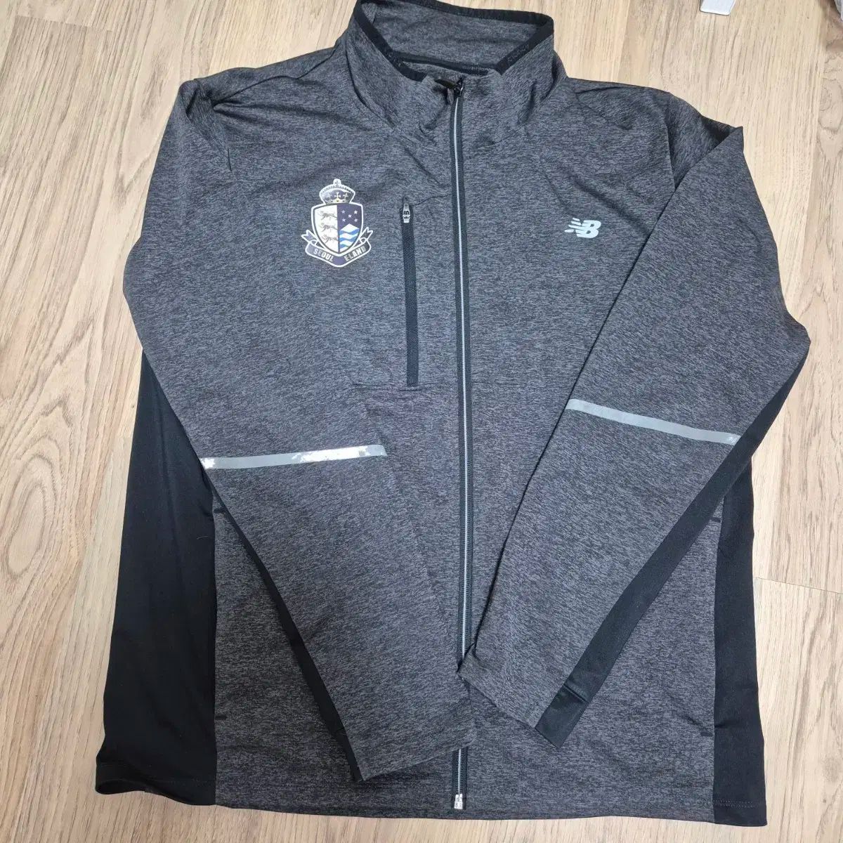 SEOUL ソウル イーランド アスリート トレーニング トップス ＋ サービス カード