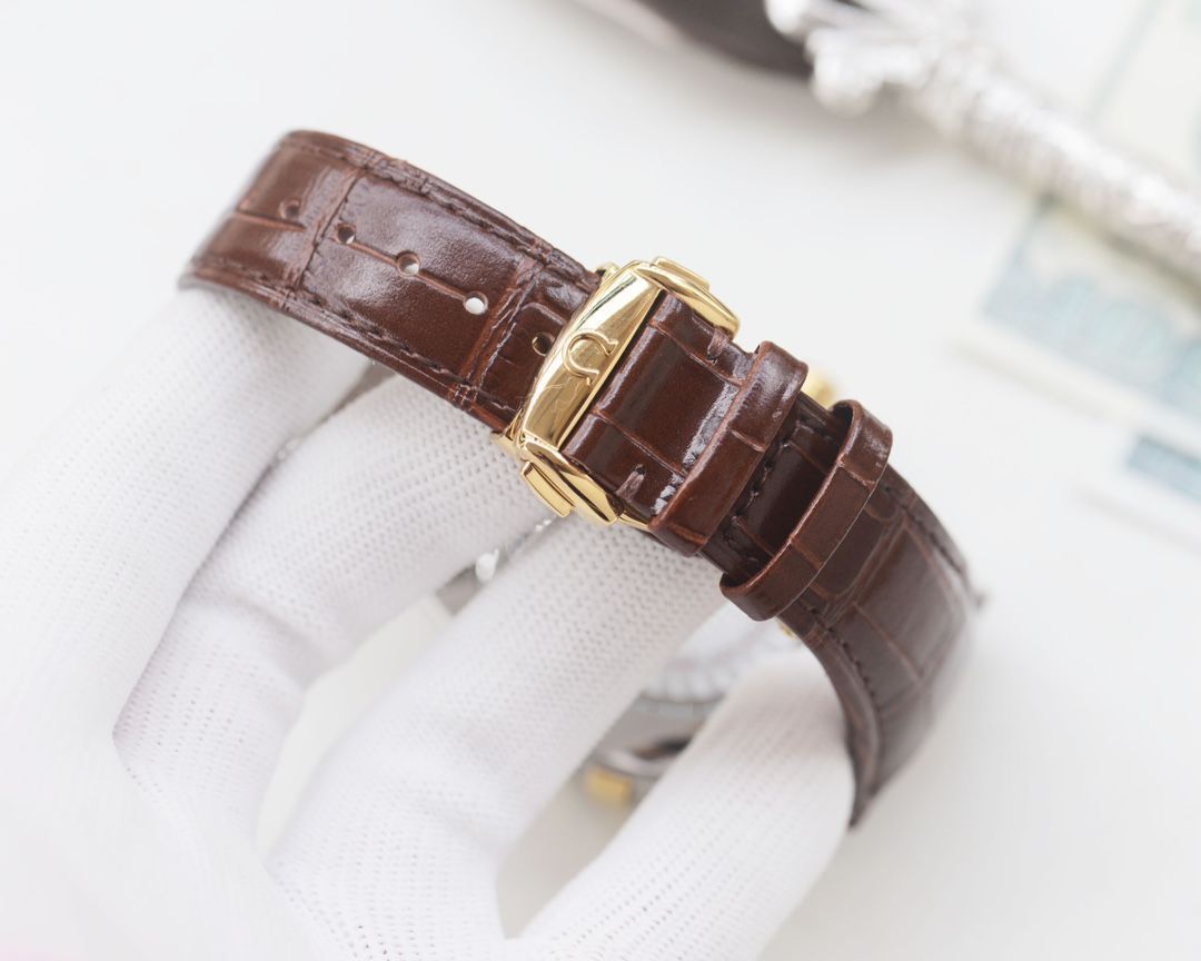 42mm｜自動巻き機械式×316L鋼｜