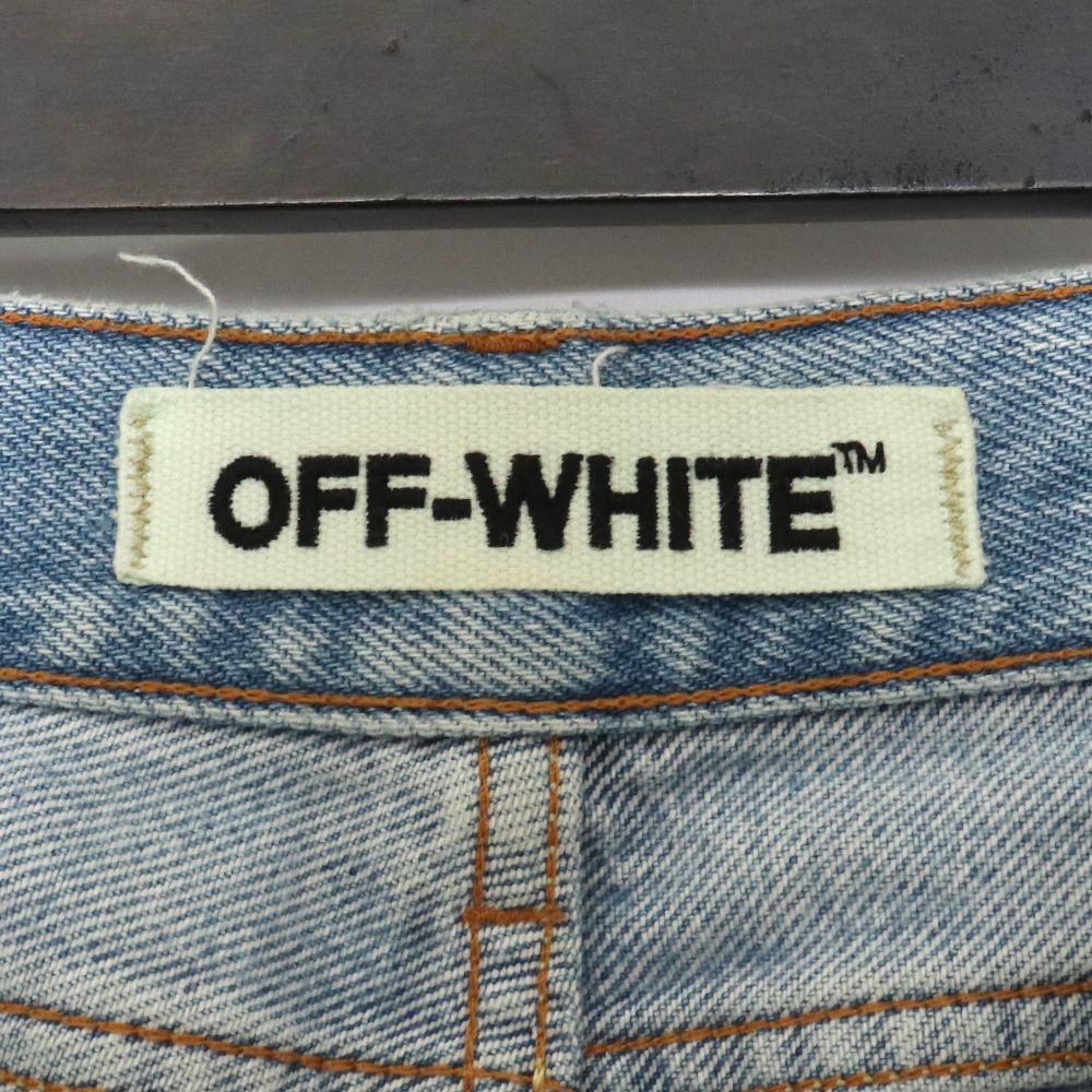 マ*ル様 OFF-WHITE デニムパンツ OFF WHITE × Levi's/オフホワイト×リーバイス】のデニムパンツ