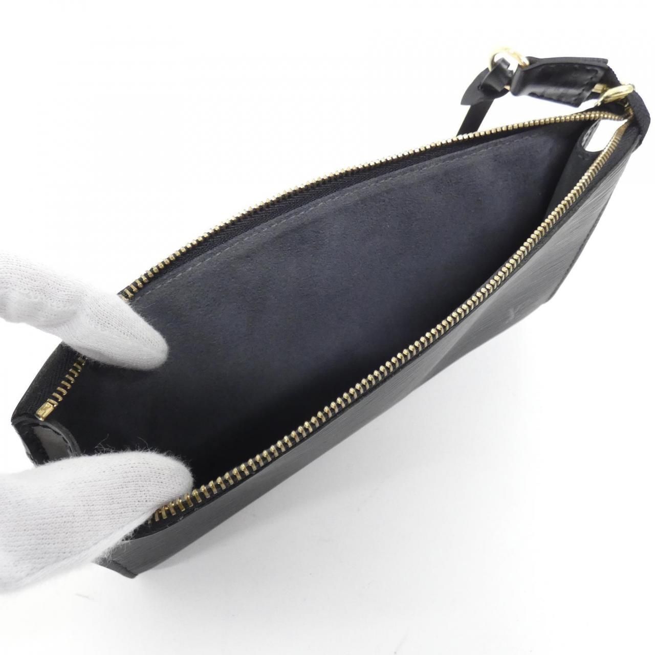 ルイヴィトン エピ ポシェット アクセソワール 24cm M52942