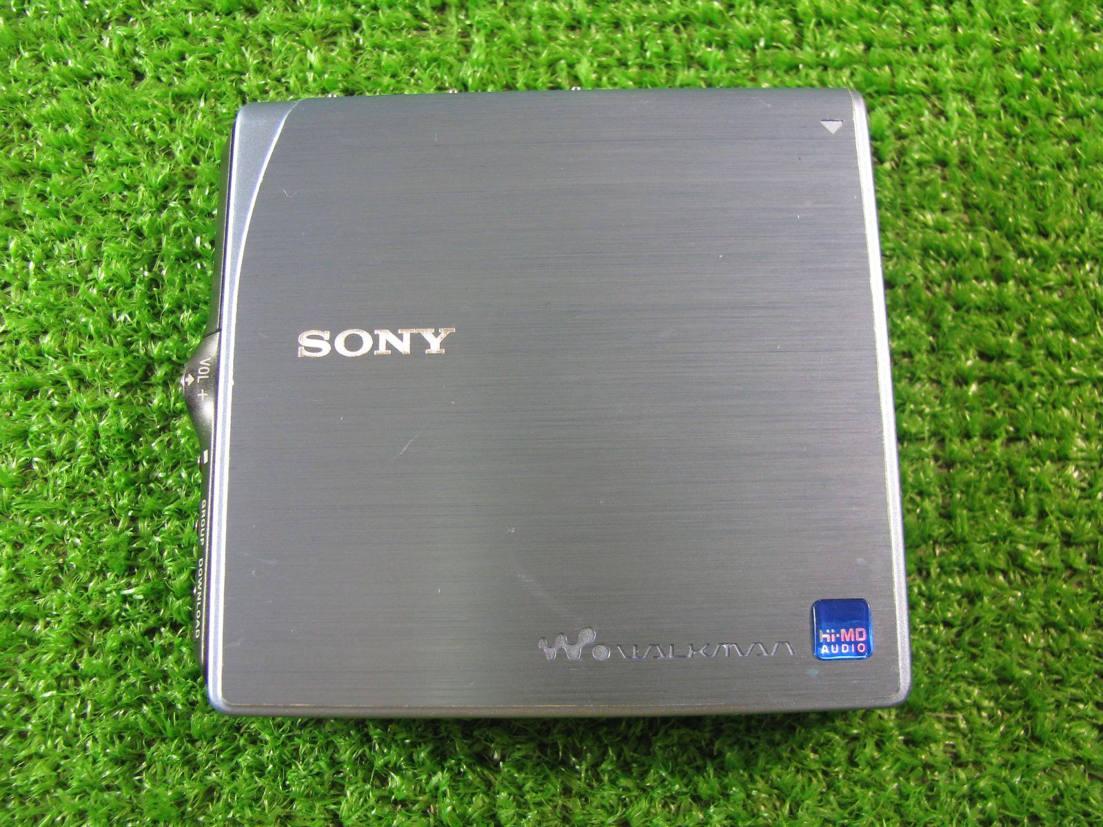 希少 海外モデル SONY MZ-R37 ポータブルMDプレーヤー 動作未確認品 みはの徒然ブログ: SONY MD WALKMAN MZ-R37