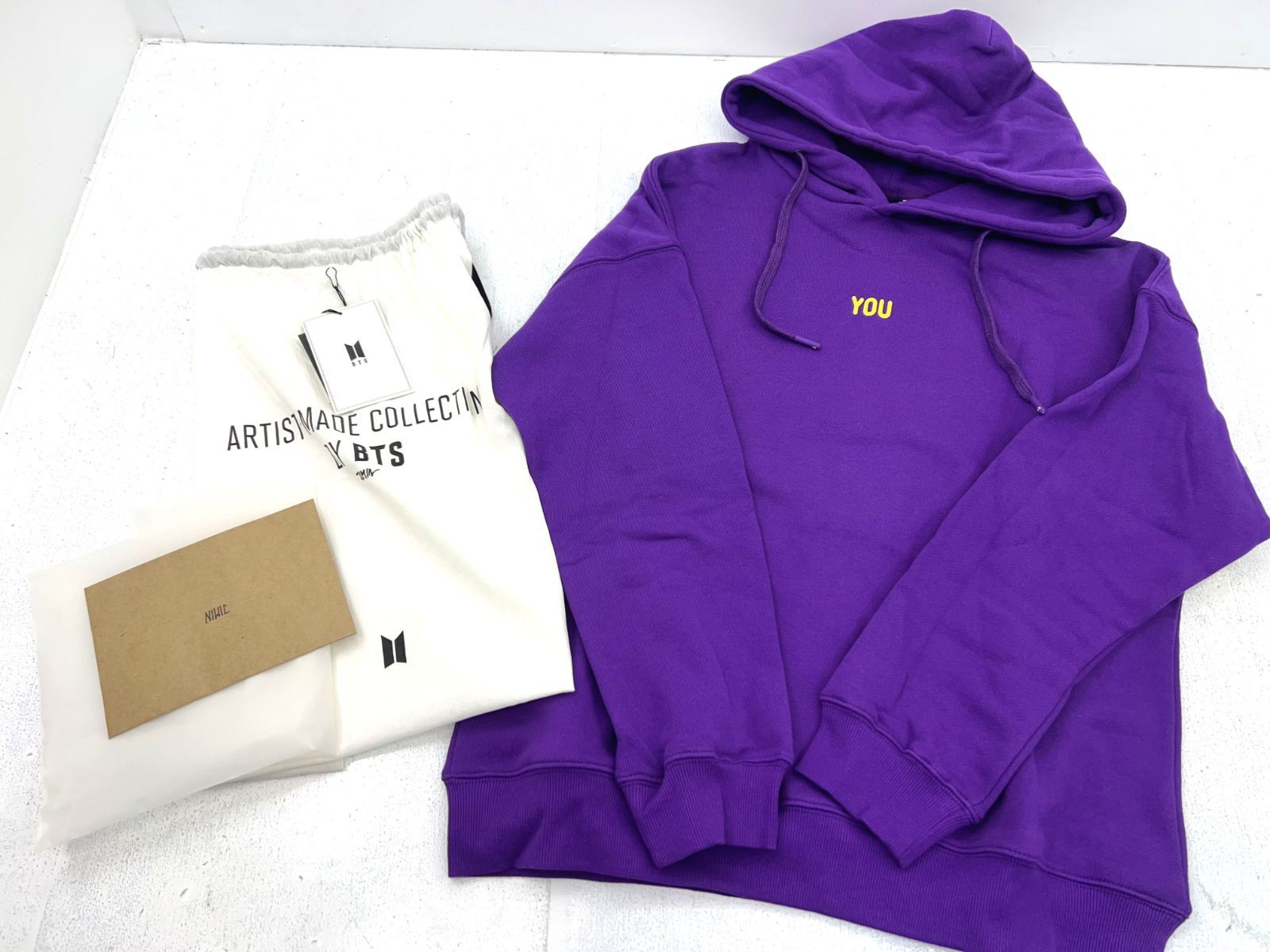 新品未使用 BTS アーティストメイド JIMIN フーディー XLサイズ BTS JIMIN ジミン アーティストメイド フーディー XL