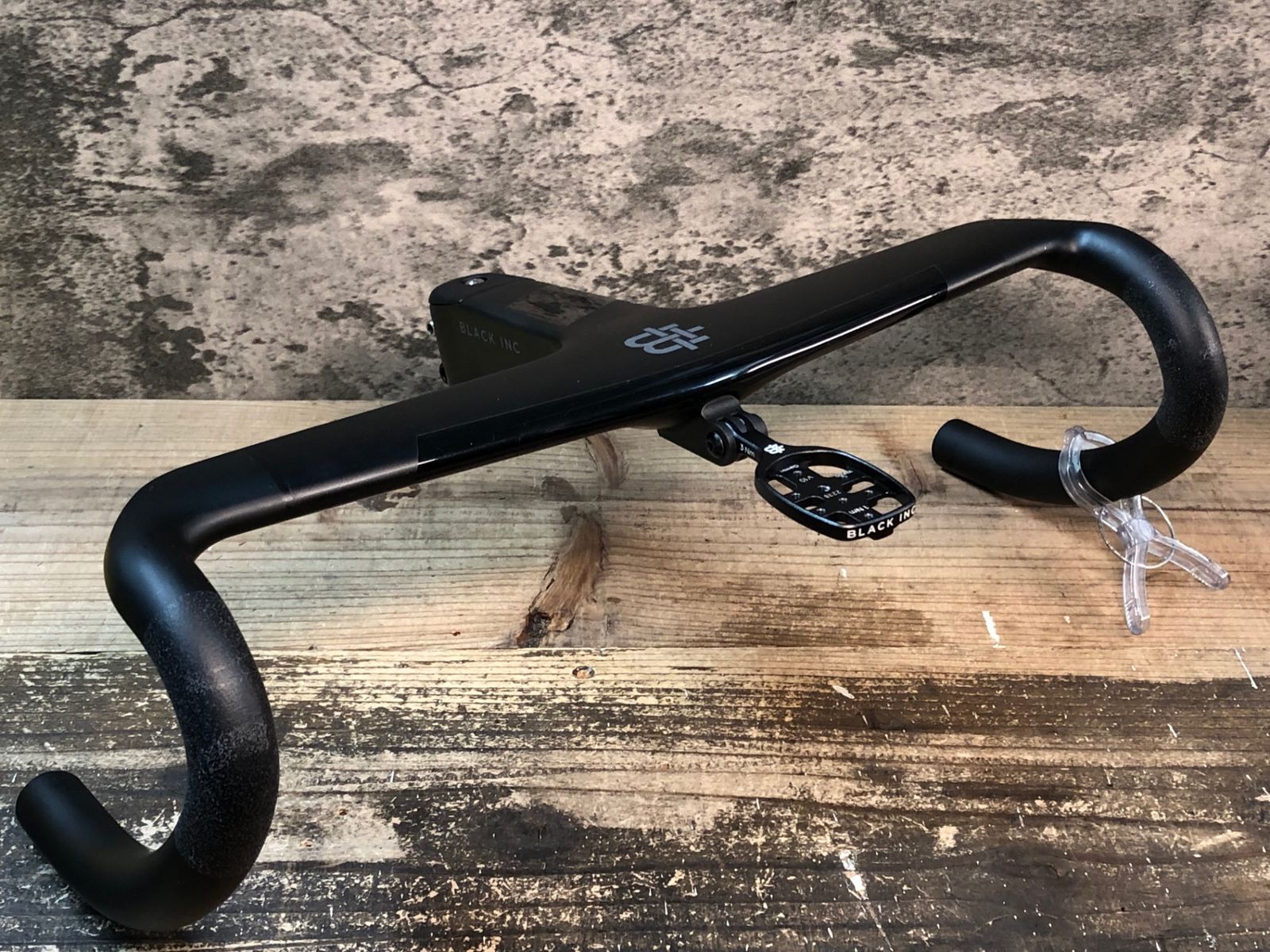 IX390 ブラックインク BLACK INC Integrated Aero Barstem AB02 ステム ハンドル 一体型 ブラケットC-C400mm －6° 110mm 純正マウント付属