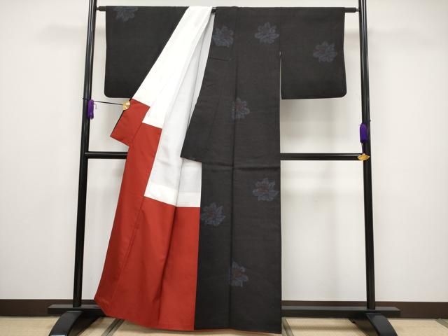 平和屋着物□極上 本場結城紬 重要無形文化財 100亀甲 舞花文 濃紺地