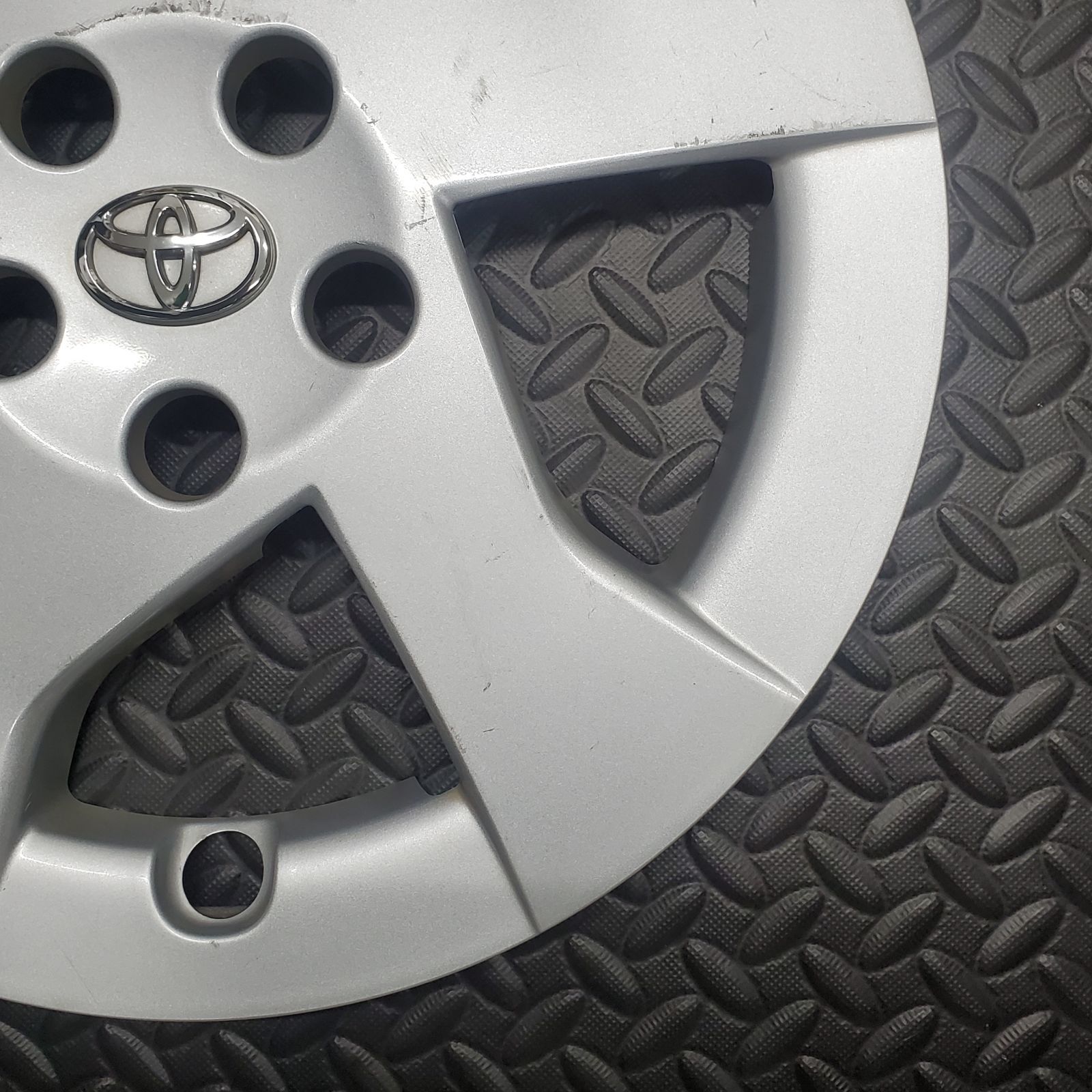 トヨタ プリウス 30系前期 ホイールキャップ ホイールカバー 純正 中古 