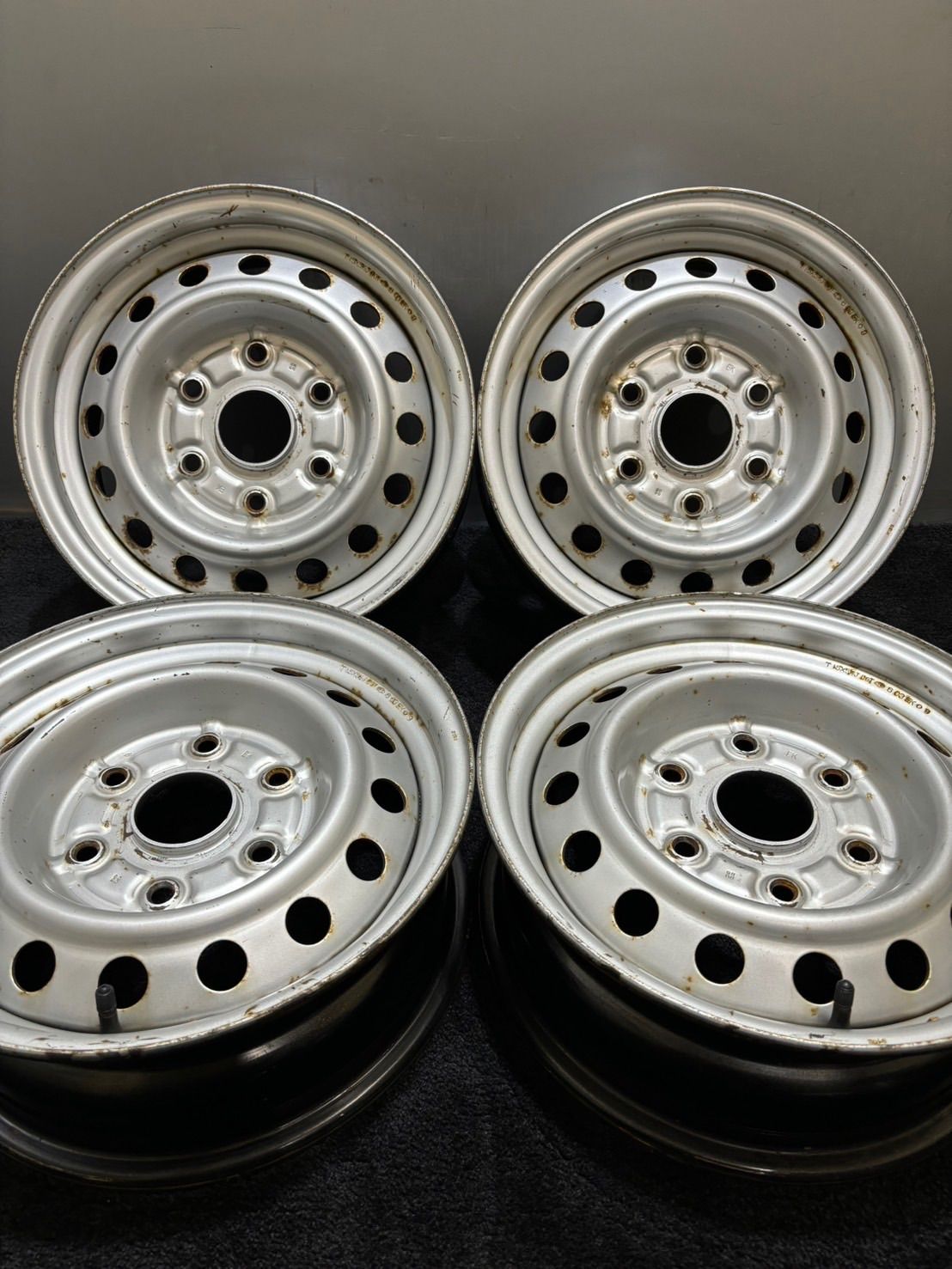 ☆トヨタ 純正 スチール 15インチ 5.5J +29 139.7 6H スチール