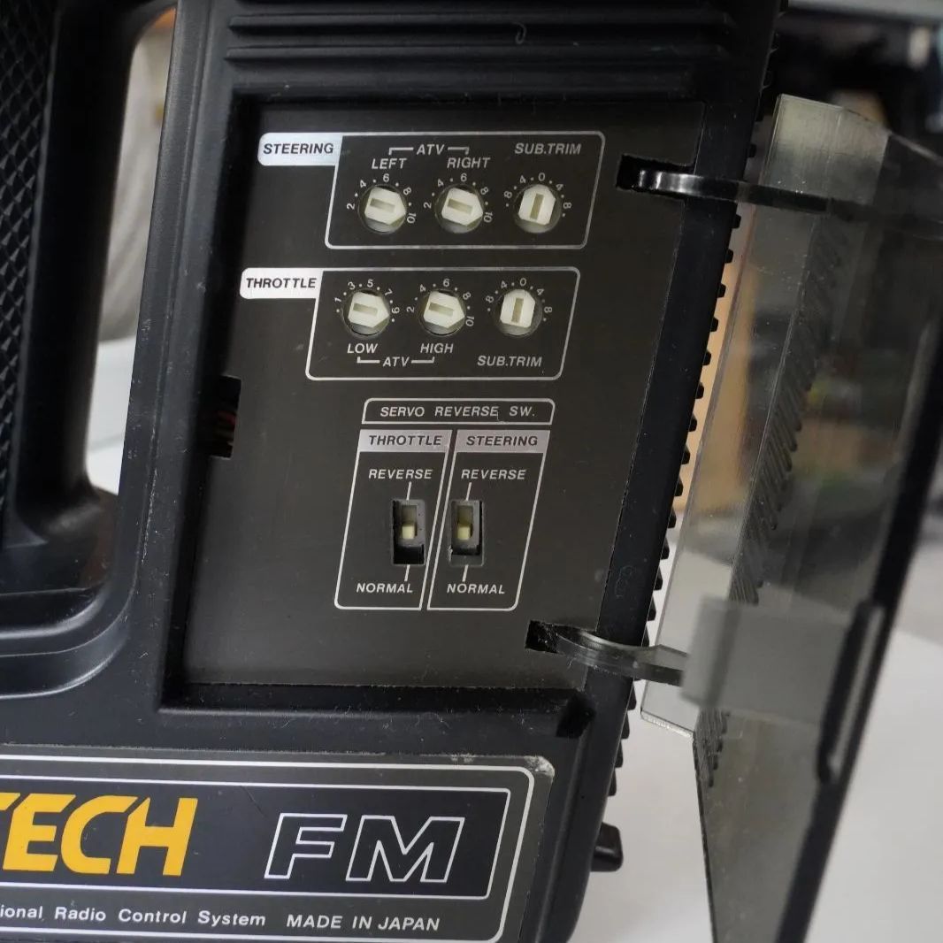 Futaba　デジタルプロポ　FP-2NL　ジャンク Futaba MEGATECH FM FP-T2PDF デジタルプロポ（送信機）日本製