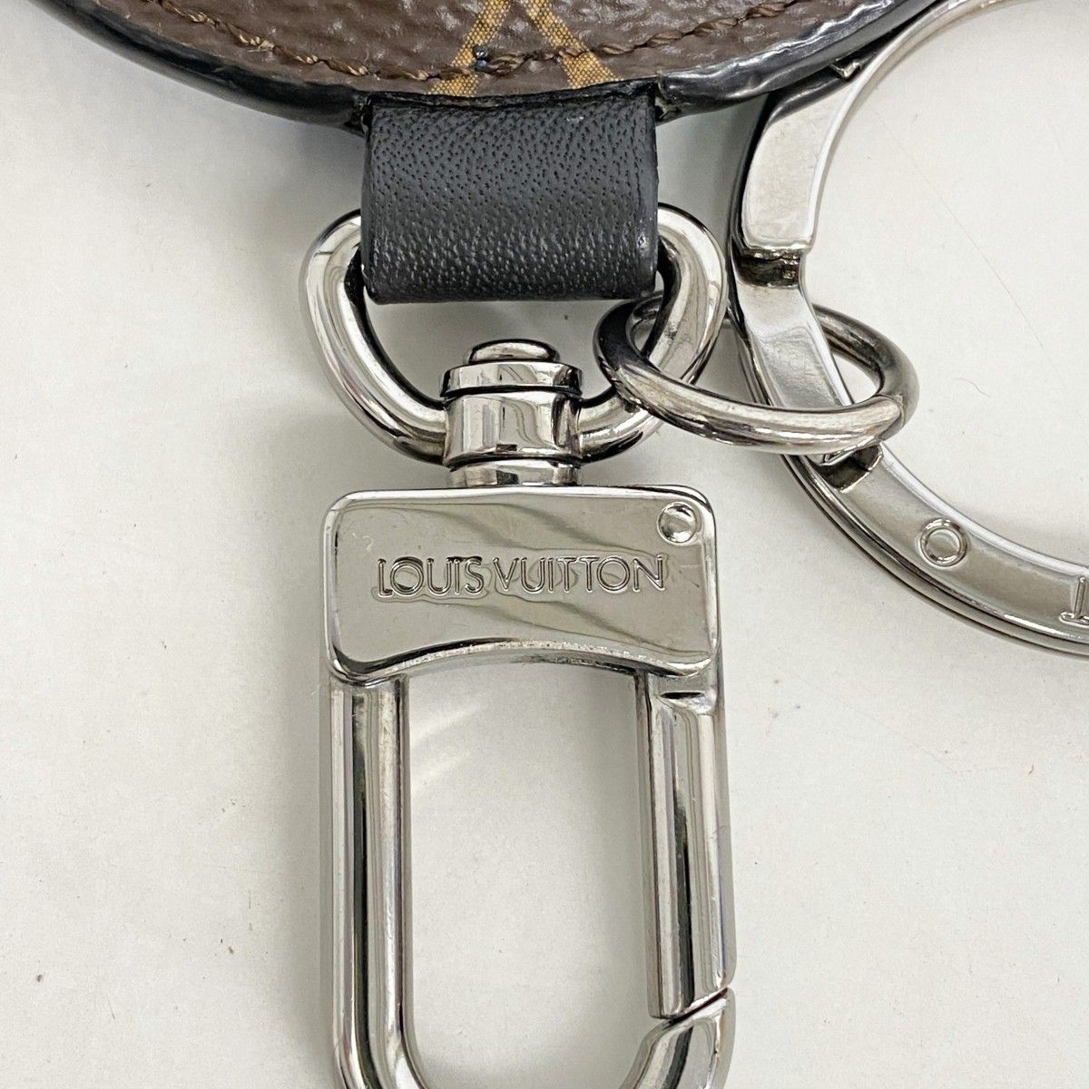 5md4629 ルイヴィトン キーホルダー モノグラム ポルトクレ パディッド M68307 ブラウン レディース