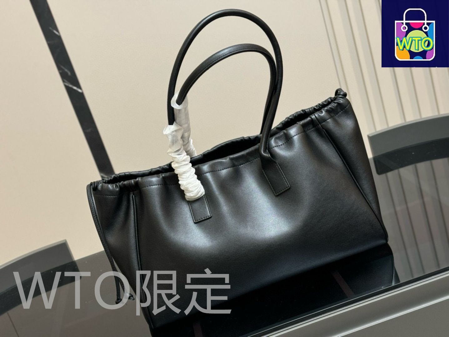 【未使用】CELINE トートバッグ Celine] トートバッグ トリオンフデザイン - 新作レトロスタイル