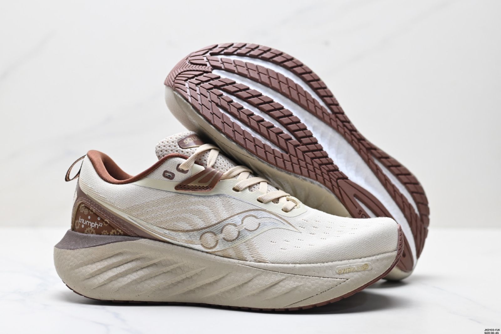 フラッグシップクラスのクッション性能を備えた ジョギング用の震動吸収