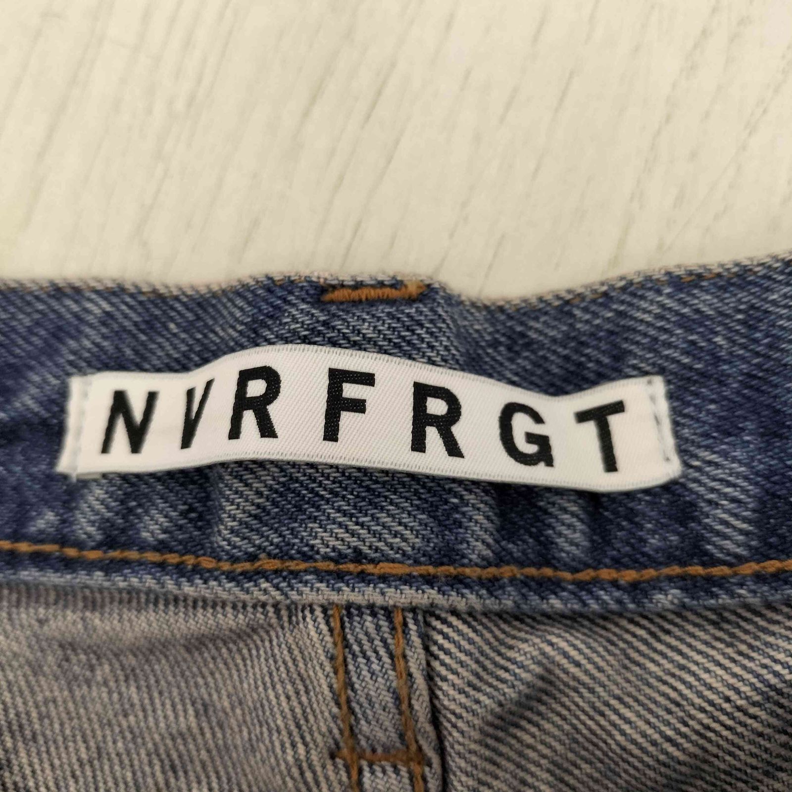 ネヴァーフォーゲット NVRFRGT 3D TWISTED JEANS メンズ  1