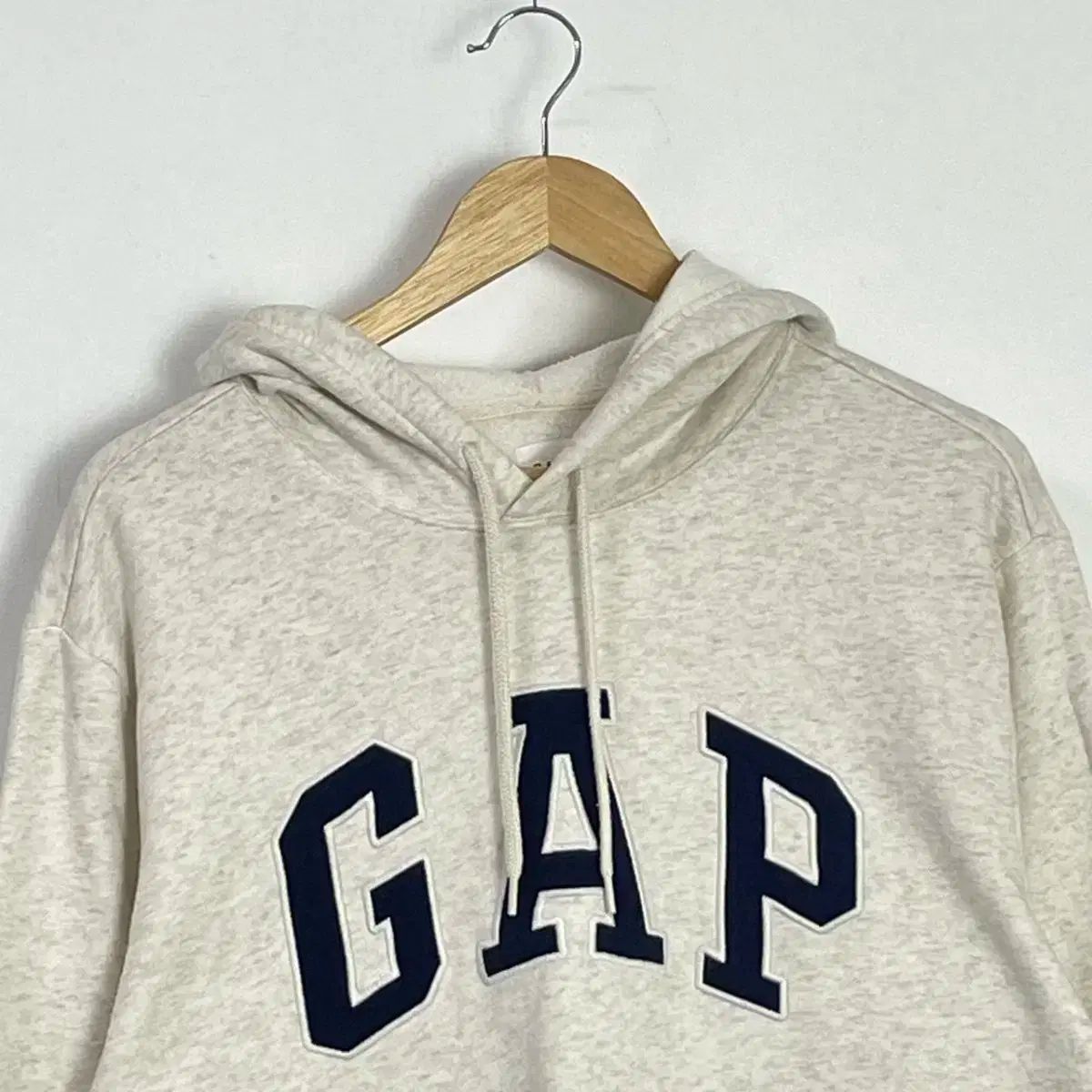 1578 製品名: Gap フード付きTシャツ