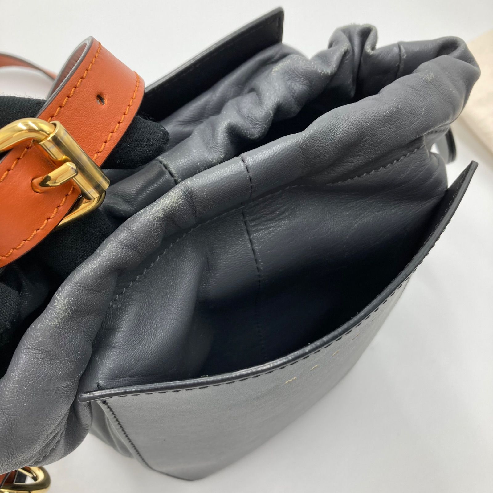 美品】マルニ MARNI ガセット スモールショルダーバッグ ロゴ 巾着