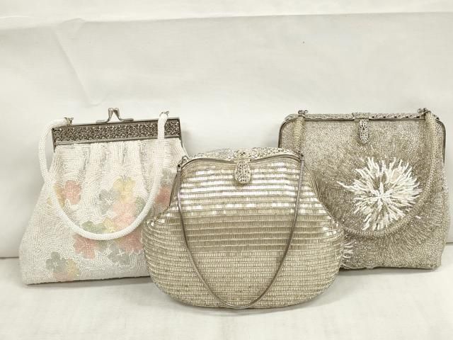ビーズバッグ　和装バッグ　和装小物　花柄　美品　がま口 ビーズバッグ 花柄 ハンドバッグ ブラック 和装小物 昭和レトロ
