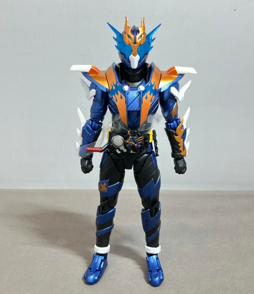 S.H.Figuarts フィギュア 仮面ライダークローズ 平成