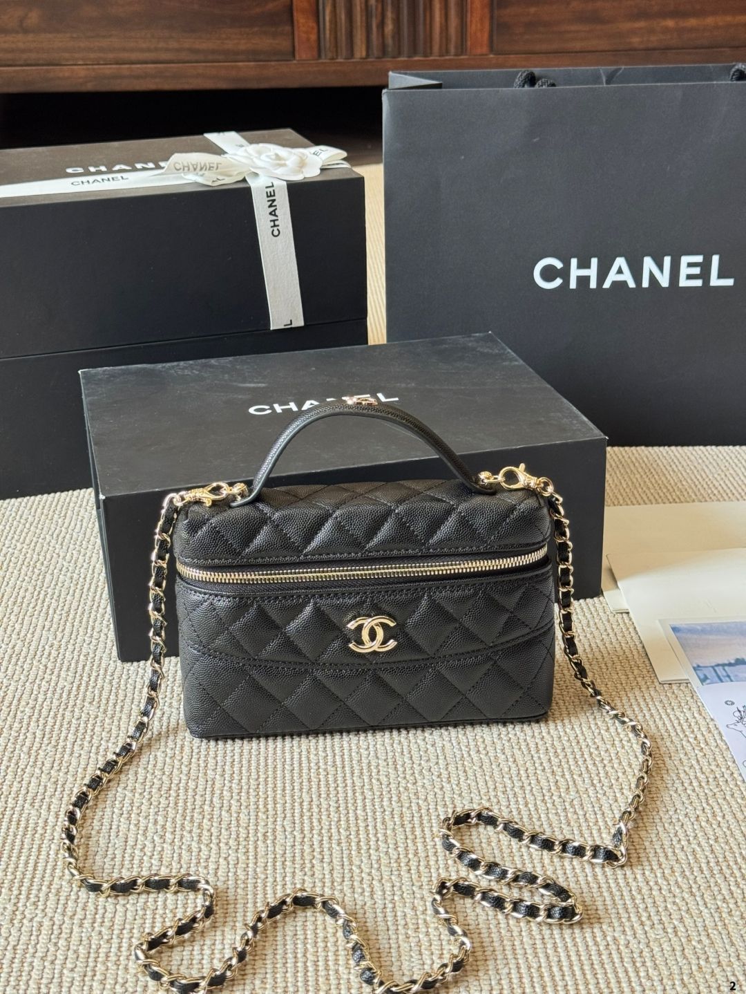 【シンプル★おしゃれ】CHANEL ハンドバッグ 25c Chanel 25 ミディアム ハンドバッグ、グレインド カーフスキン