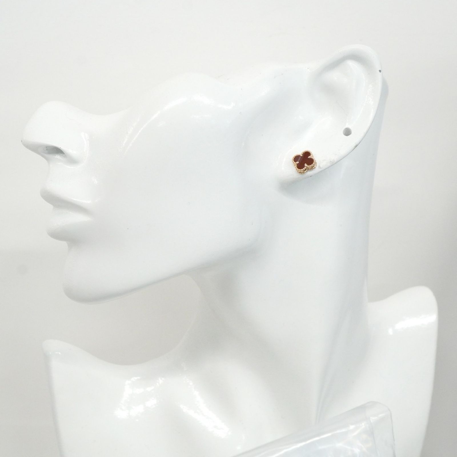 Cleef -