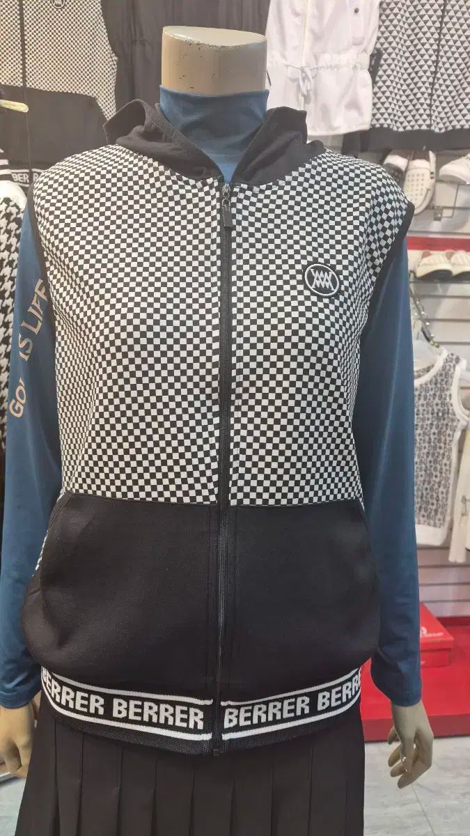 秋 レディースゴルフベスト M Lサイズ LLC-HASEGAWATOSO_COM