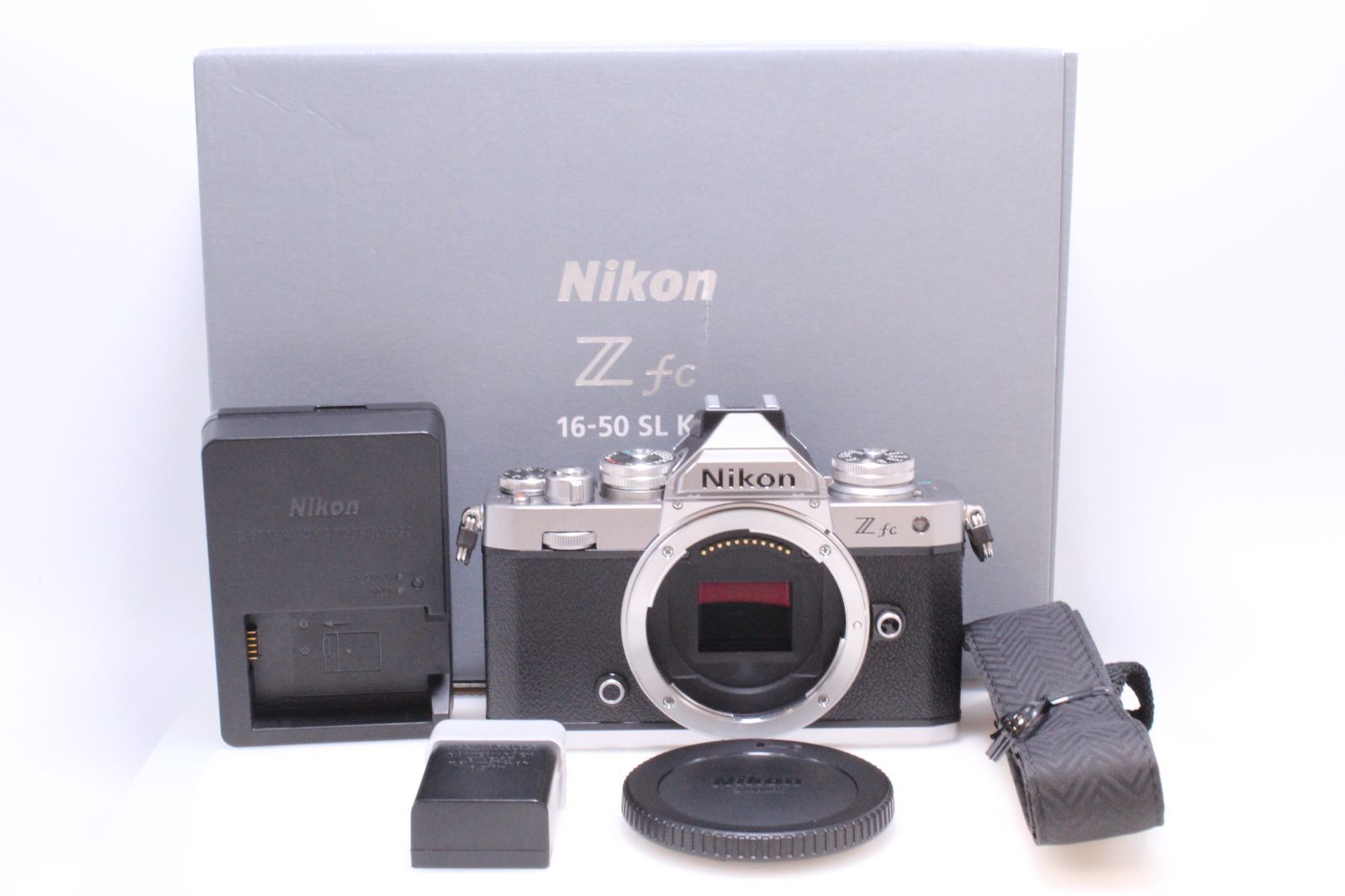 Nikon Z fc ボディ Zfc シルバー ミラーレス一眼カメラ