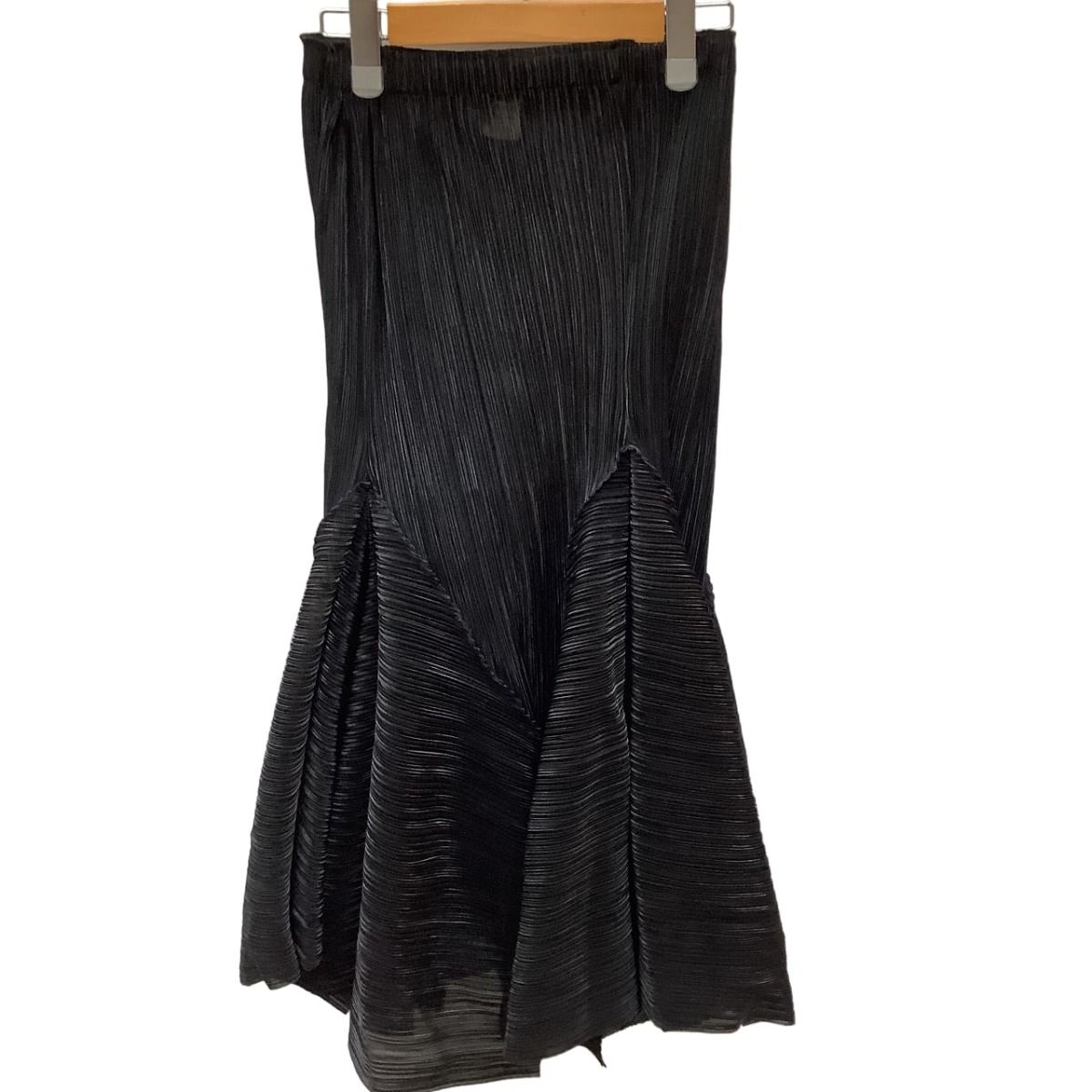 イッセイミヤケ ISSEY MIYAKE FETE スカート ♪♪ISSEY MIYAKE FETE イッセイミヤケ 変形 プリーツ スカート