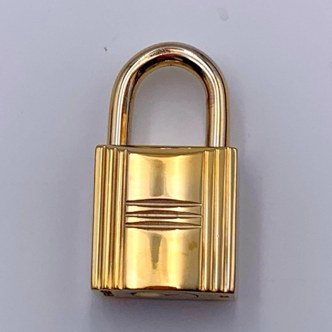 ② HERMES エルメス 金 ゴールド 鍵付き カデナ 南京錠 No 121 HERMES エルメス カデナ 24Kメッキ No.121 121番 鍵付き 南京錠