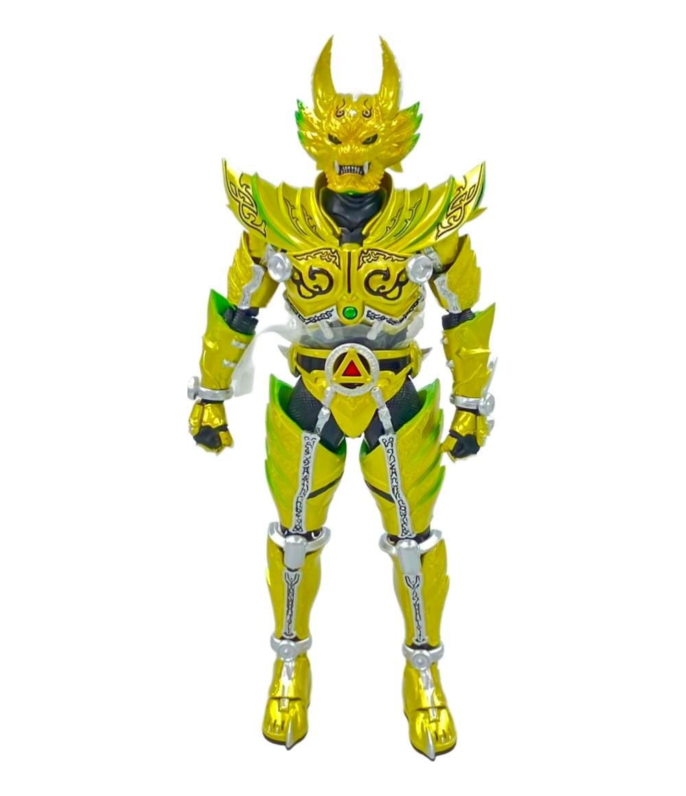 美品 牙狼GARO S.H.Figuarts フィギュア 黄金騎士ガロ(冴島鋼牙