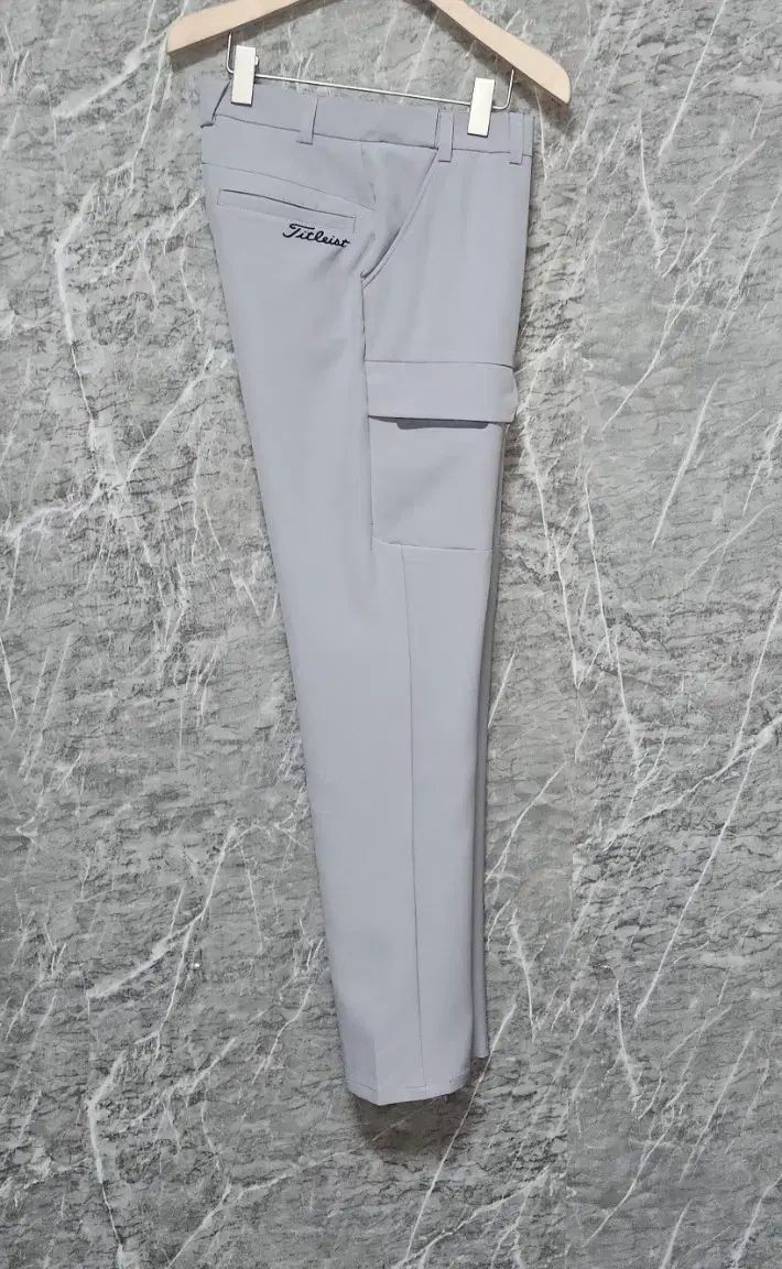 メンズゴルフ服 タイトリスト メンズ 秋 カーゴ ゴルフパンツ