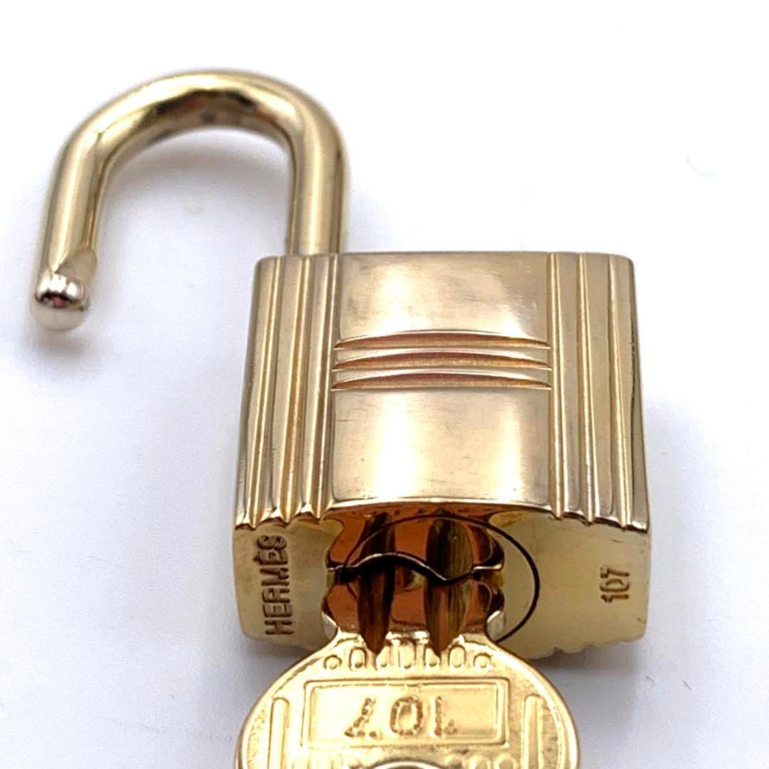 HERMES エルメス カデナ　24Kメッキ　No.107　107番　鍵なし HERMESエルメス カデナ 104番 ゴールド 24Kメッキ 鍵付き 南京錠