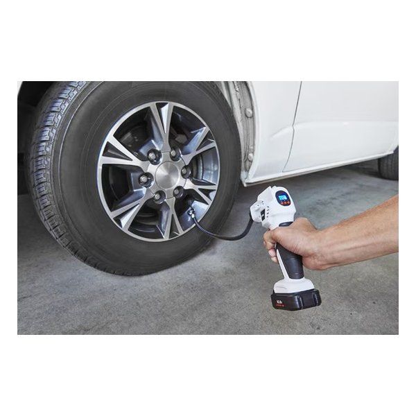 アイリスオーヤマ 充電式エアコンプレッサ