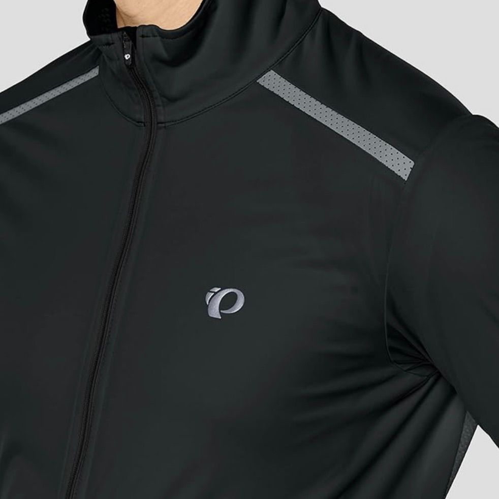 ストレッチ ウィンドシェル