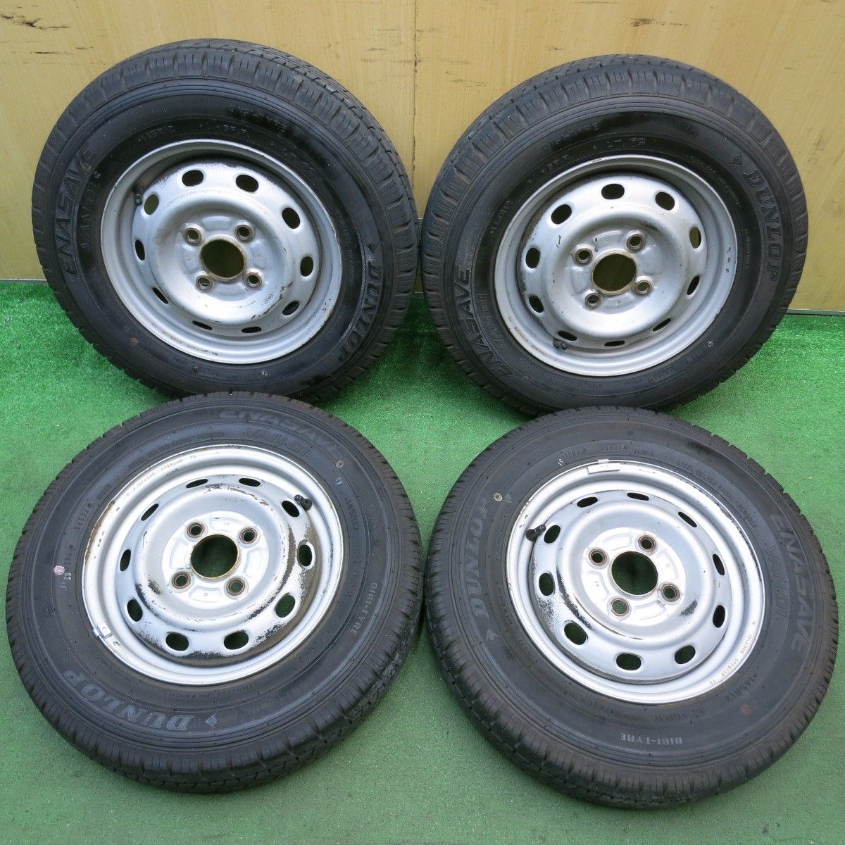 バリ溝 24年 ほぼ10分 145R12 6PR ダンロップ エナセーブ VAN01 スチール ホイール 12インチ PCD100 4H 5092802HAノ