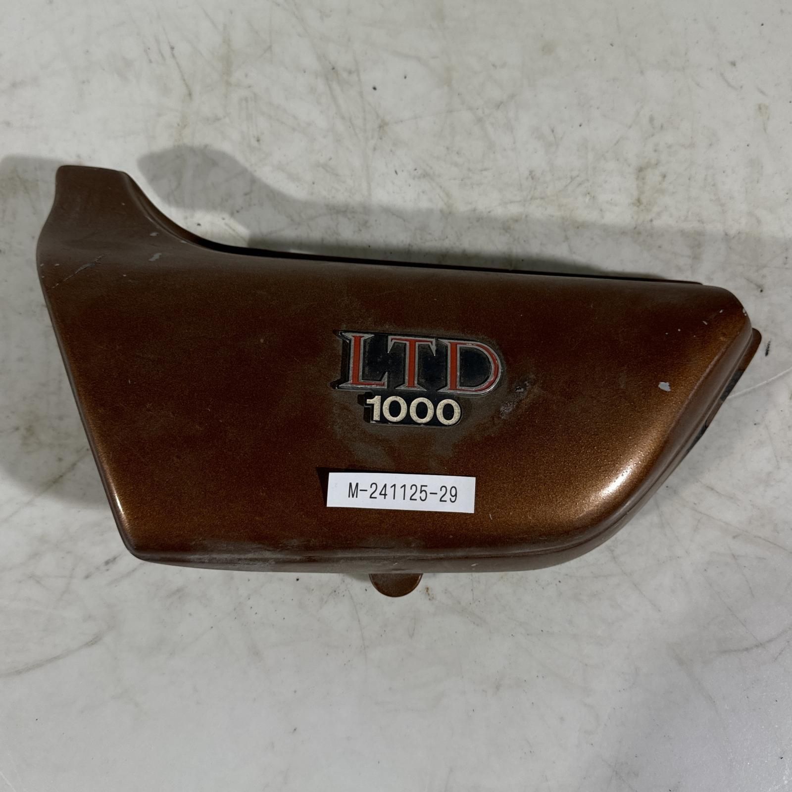 KAWASAKI KZ1000/KZ1000LTD サイドカバー 左側 【公式通販】