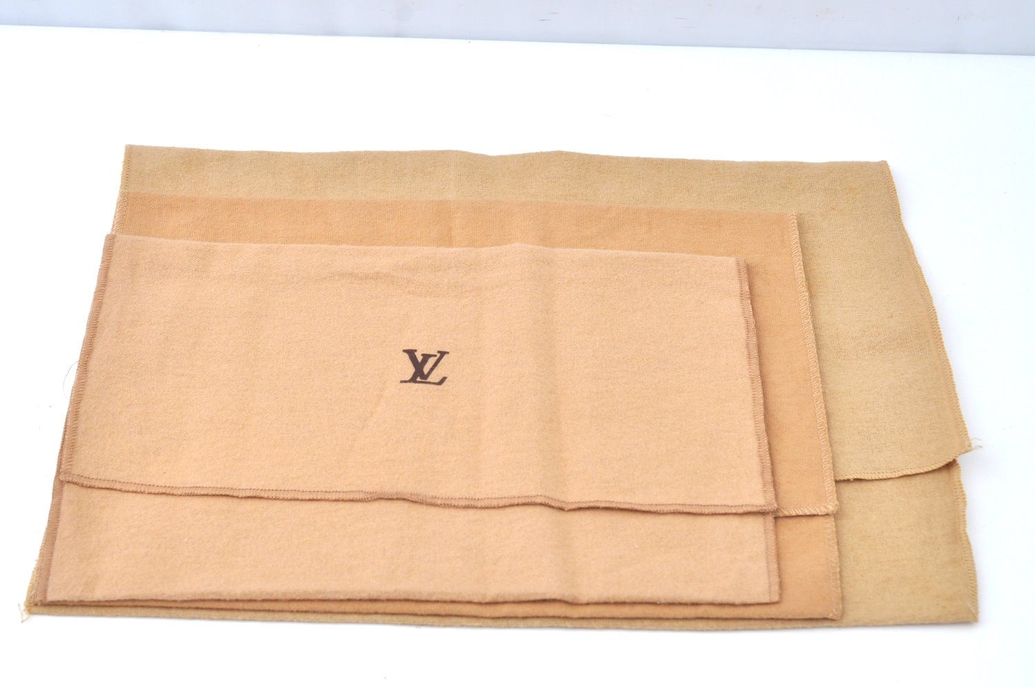 LV