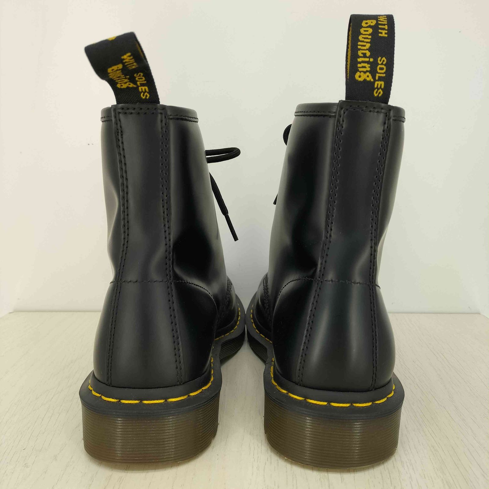 ドクターマーチン Dr.Martens 11822 8ホールブーツ メンズ UK：7