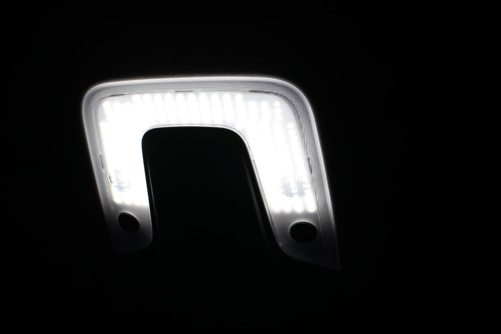 トヨタ 50系プリウス PHV用 ブルーイルミネーション付き LEDルームライトセット