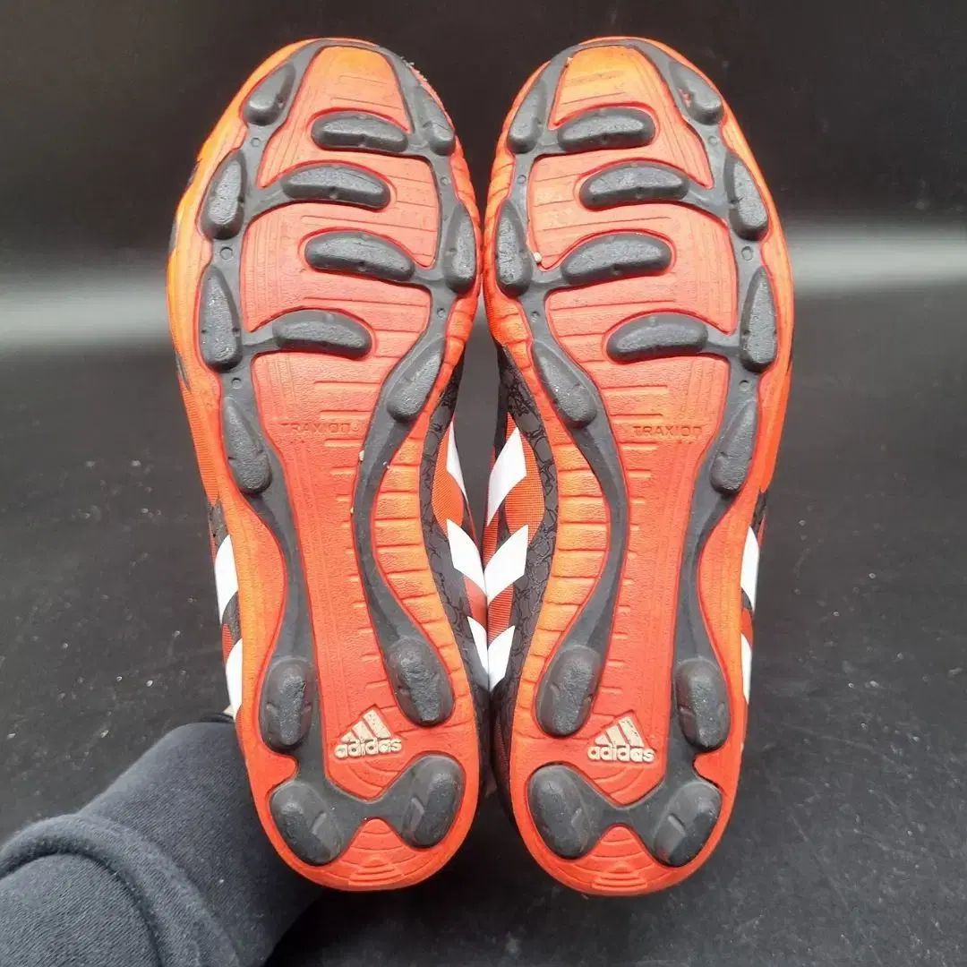 新品 アディダス プレデター アブソリオン IS ジャパン HG 28センチ