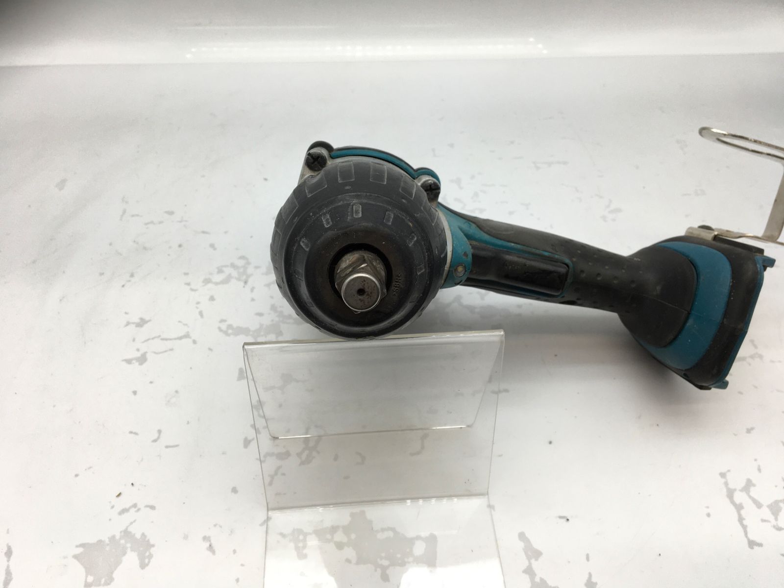 18v充電式インパクトレンチ 本体のみ