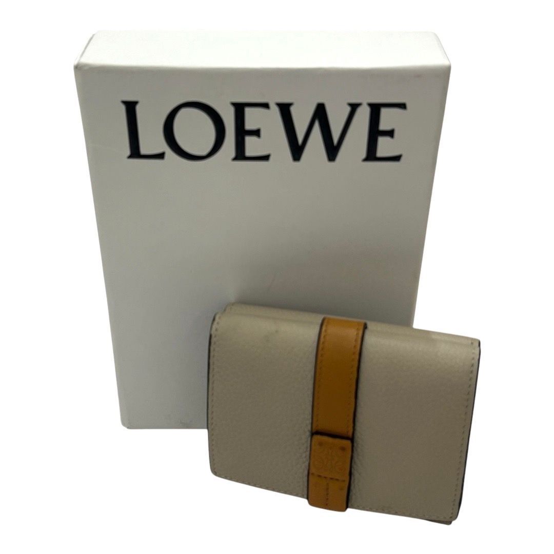 LOEWE ベージュ 三つ折り財布 【公式通販】