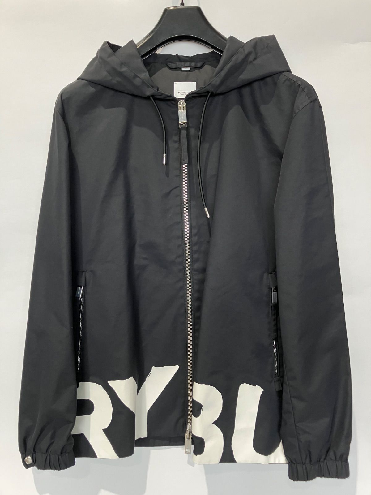 訳あり品 BURBERRY フード付きブラックジャケット L メンズ 8037487--L