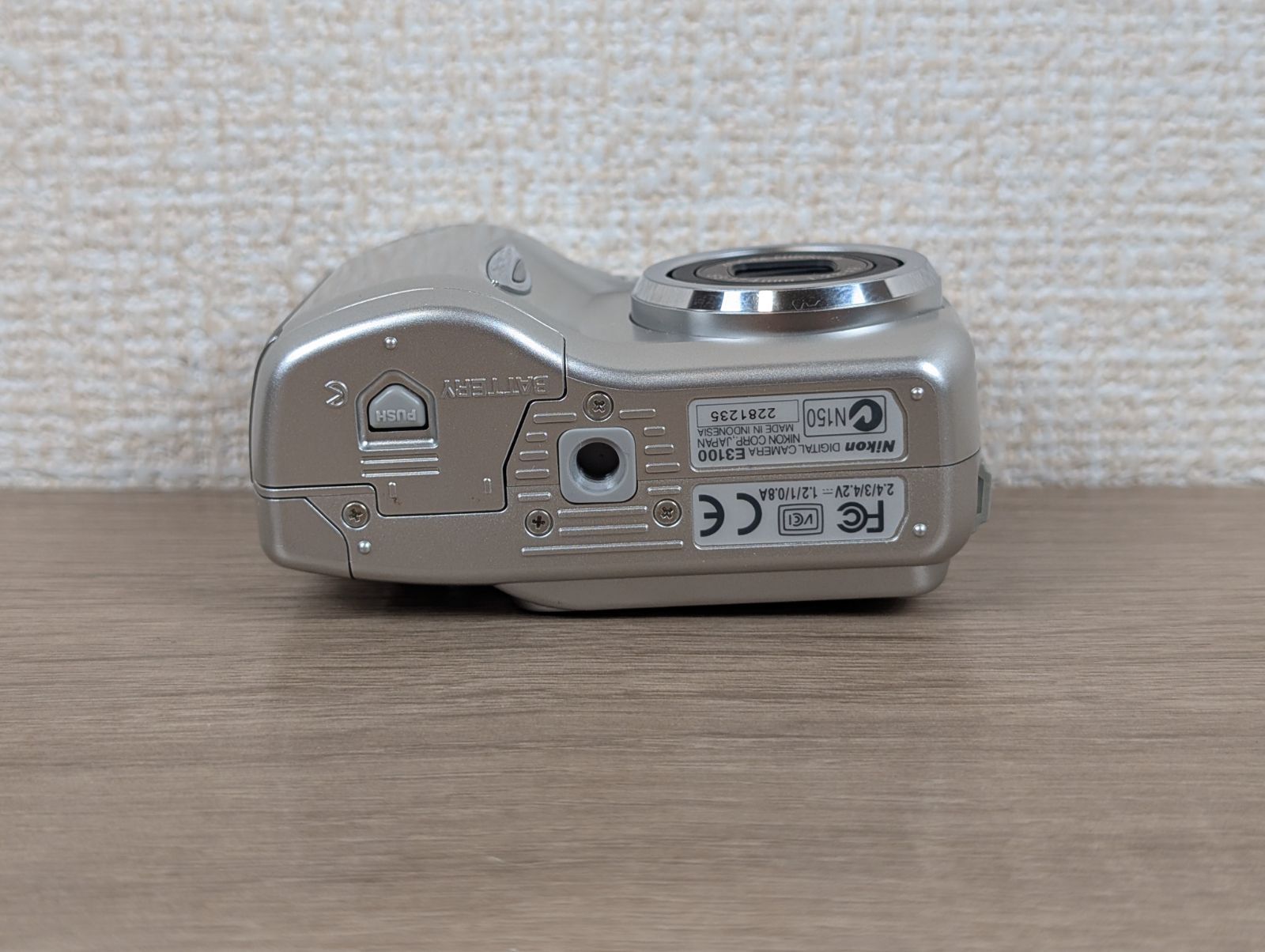 動作確認済・極美品】Nikon COOLPIX 3100 シルバー 完動品