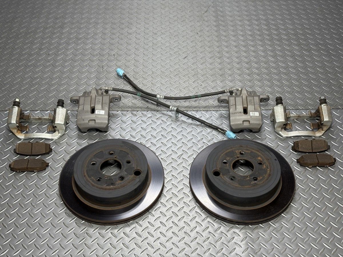 新車外し ZN8 トヨタ GR86|ZD8 スバル BRZ 純正 リアブレーキ キャリパー ローター 左右セット 24100013