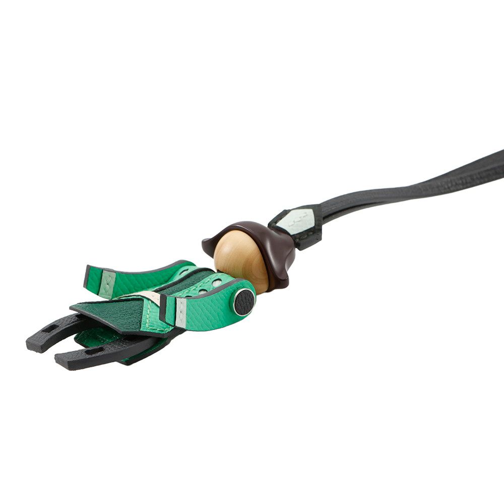 エルメス バッグチャーム 花火師 アルドワーズ ルージュセリエ ヴェールモワイヤン ヴェールコミック ナタ ヴェールペパーミント エプソン K刻印