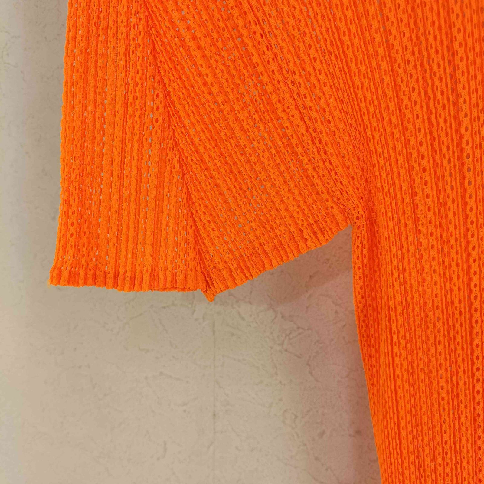 pleats  please イッセイミヤケ　カットソー　オレンジ A-POC INSIDE PLEATS PLEASE ISSEY MIYAKE(エイポック